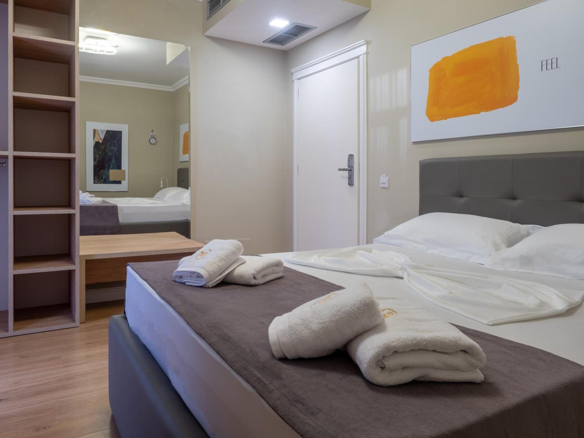 Nia Boutique Hotel By Rapo'S Resort Himara Kültér fotó