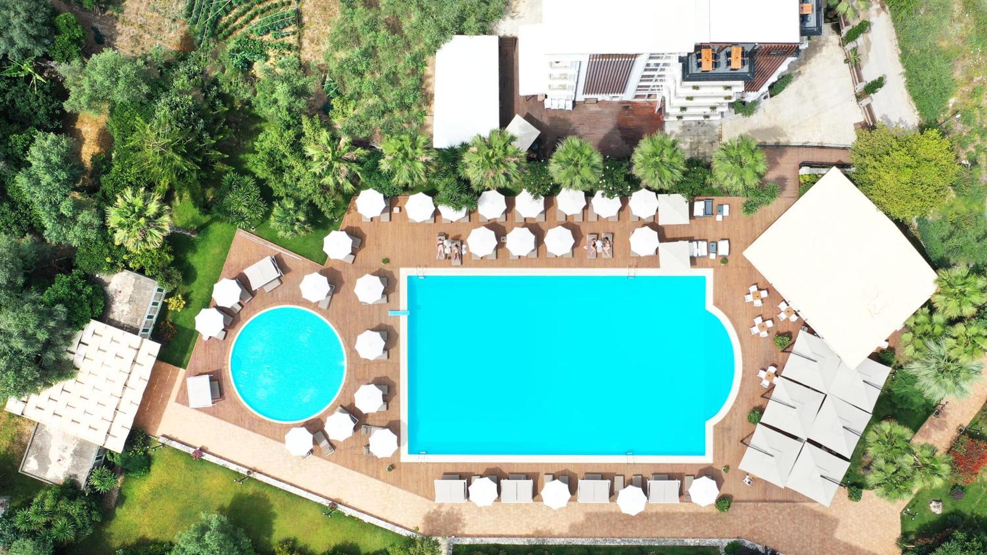 Nia Boutique Hotel By Rapo'S Resort Himara Kültér fotó
